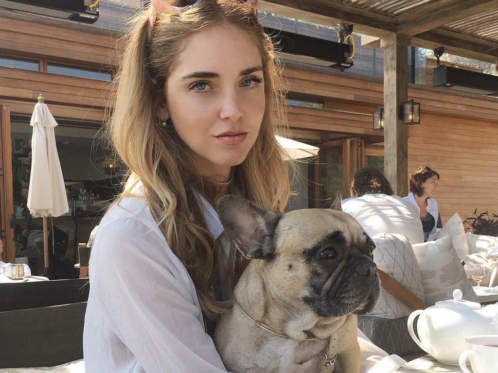Chiara e Matilda. Clique na imagem e confira mais peças de sua marca! (Foto: Reprodução/Instagram @chiaraferragni).