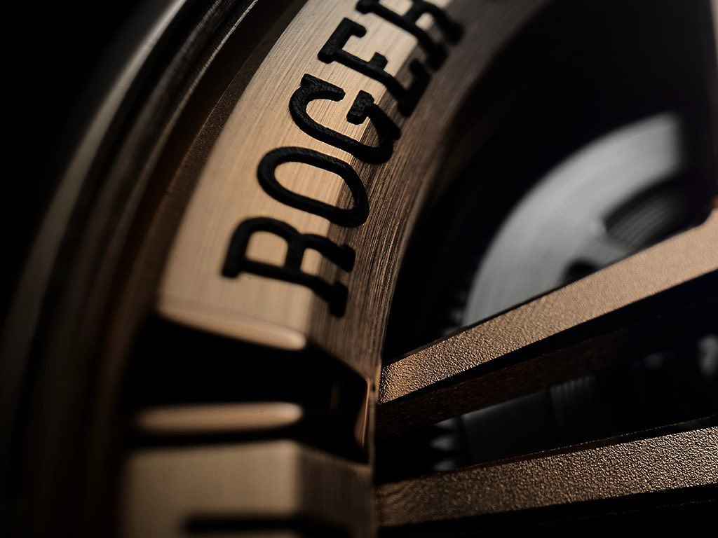 Modelos autênticos possuem o nome e logo da marca no fecho e na parte traseira. (Foto: Reprodução/Instagram @Roger_Dubuis). Clique na imagem e confira mais modelos!