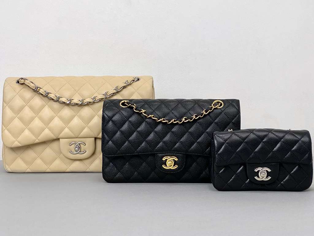 Bolsas Chanel Double Flap. Clique na imagem e confira mais opções de presente!