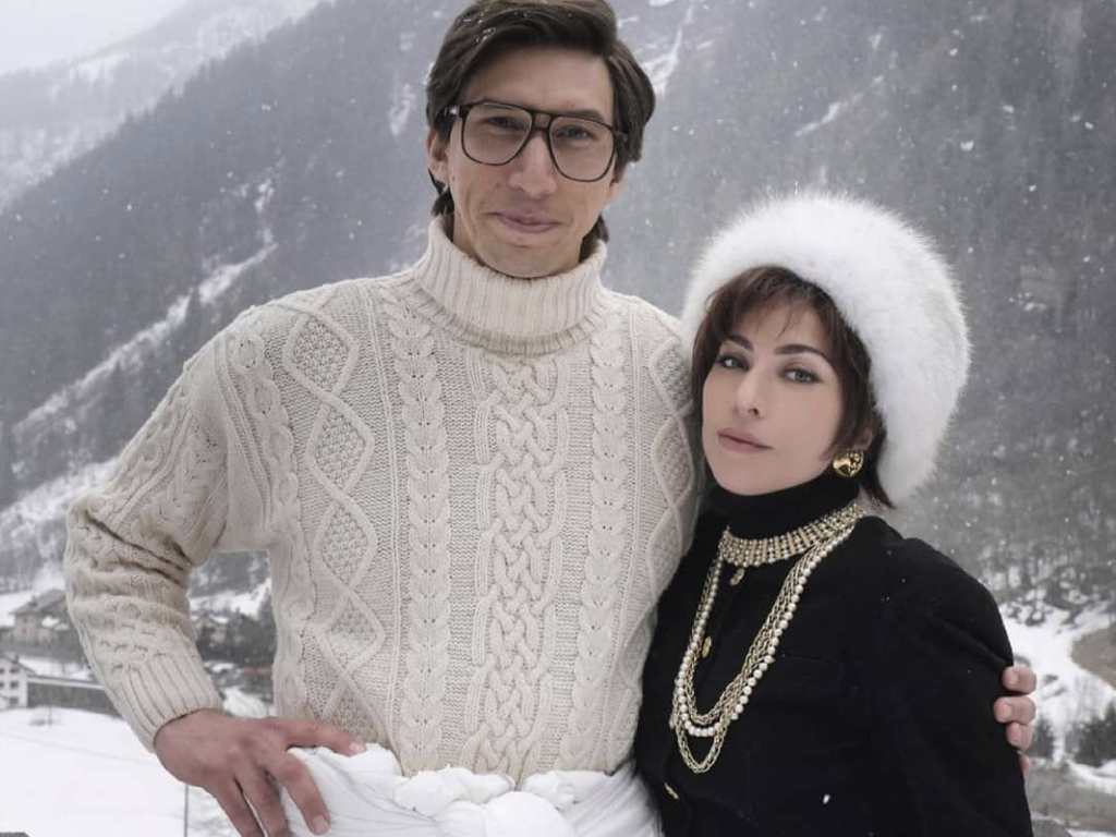 Lady Gaga e Adam Driver como Patrizia Reggiani e Maurizio Gucci em 'House of Gucci'. (Foto: Reprodução/Instagram @aufildcinema).