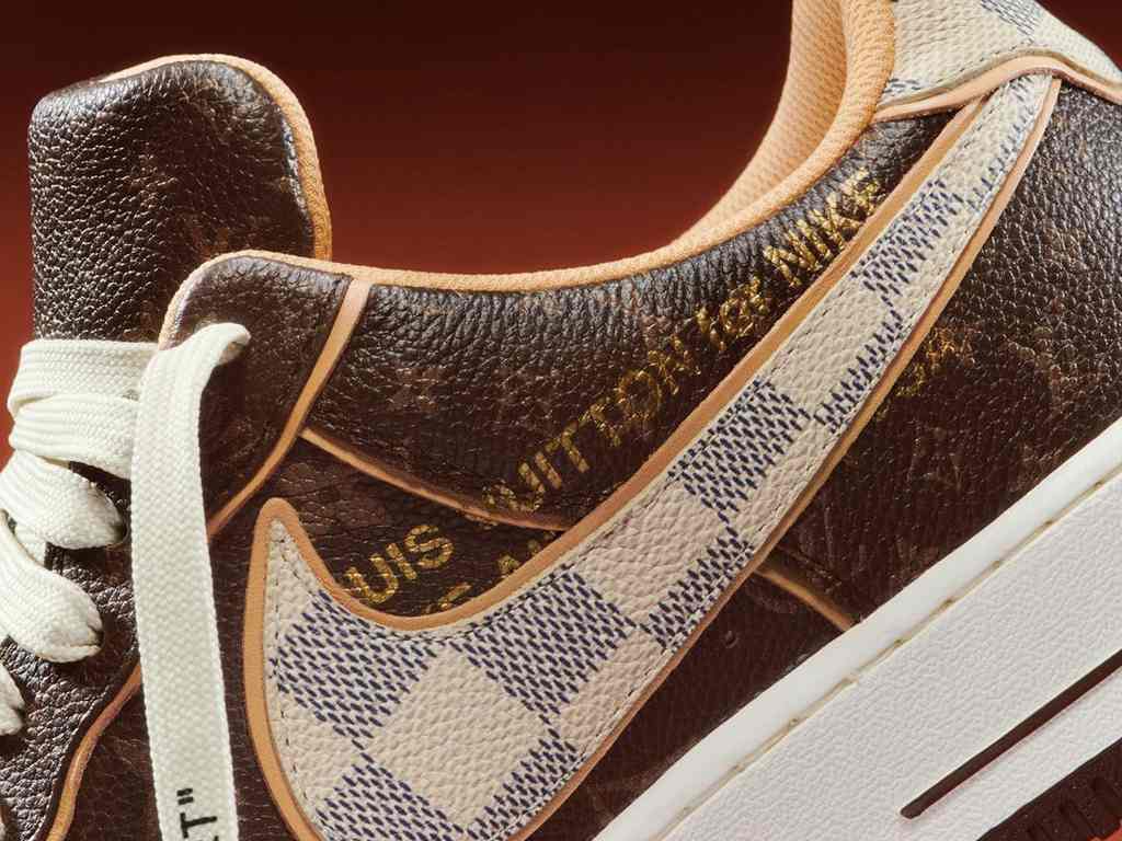Detalhe do tênis Louis Vuitton x Nike. Clique na imagem e confira mais modelos da maison francesa! (Foto: Reprodução/Instagram @garotasestupidas)