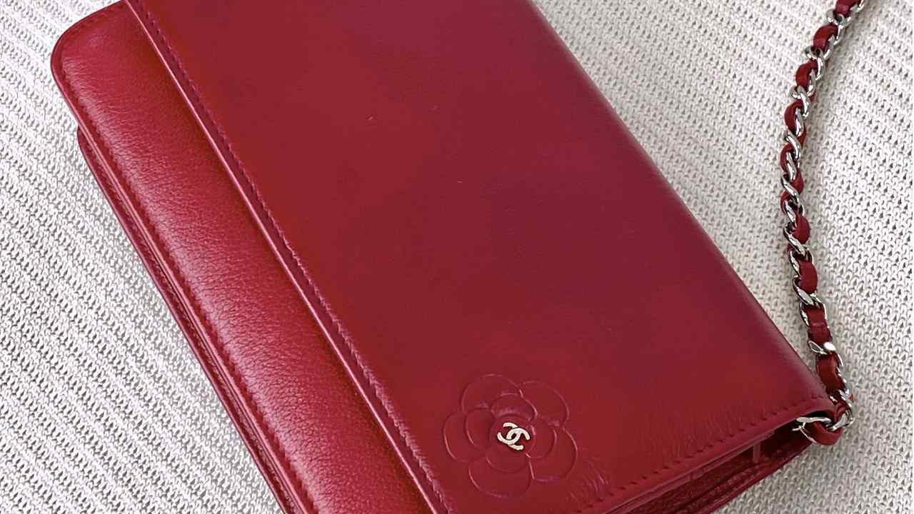 Clutch Chanel. Clique na imagem e confira mais modelos da marca!