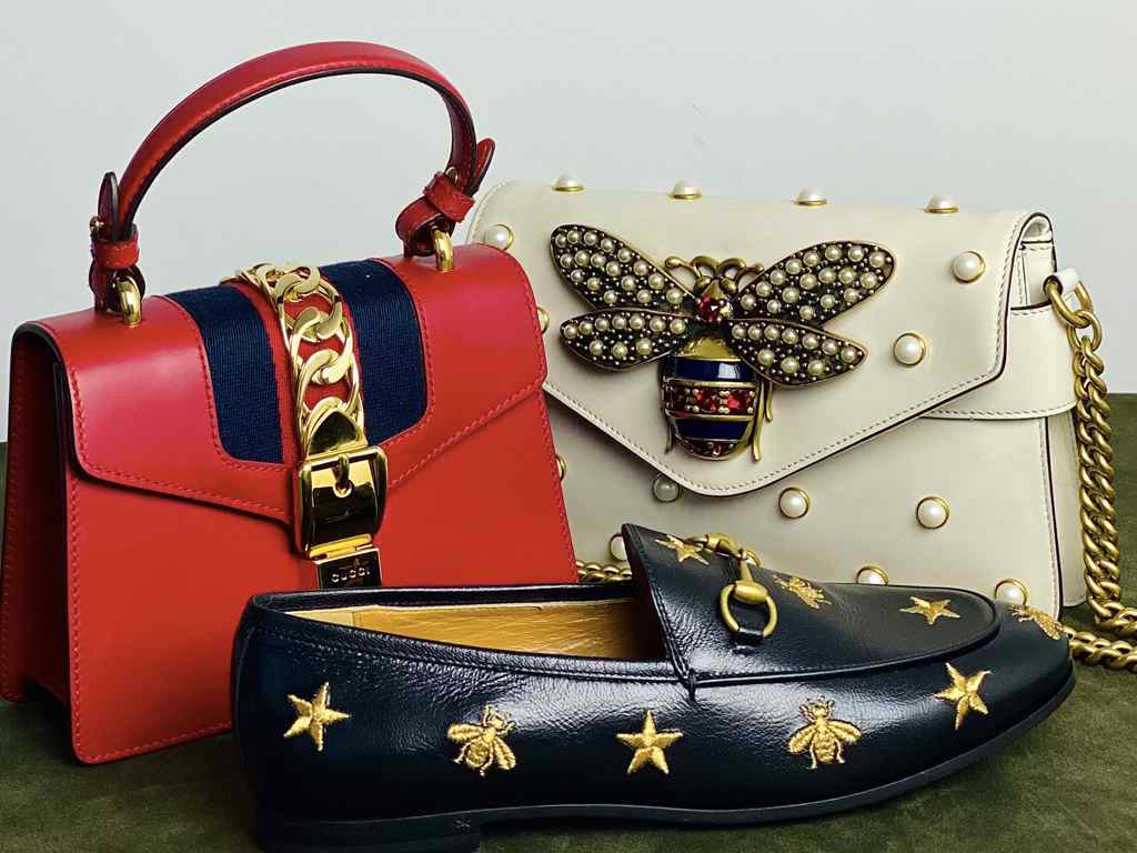 Acessórios e sapato Gucci. Clique na imagem e confira mais peças da marca! 