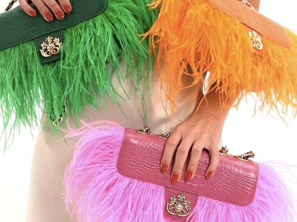 Bolsas Isla. Clique na imagem e confira mais criações da marca! (Foto: Reprodução/Instagram @isla_oficial)
