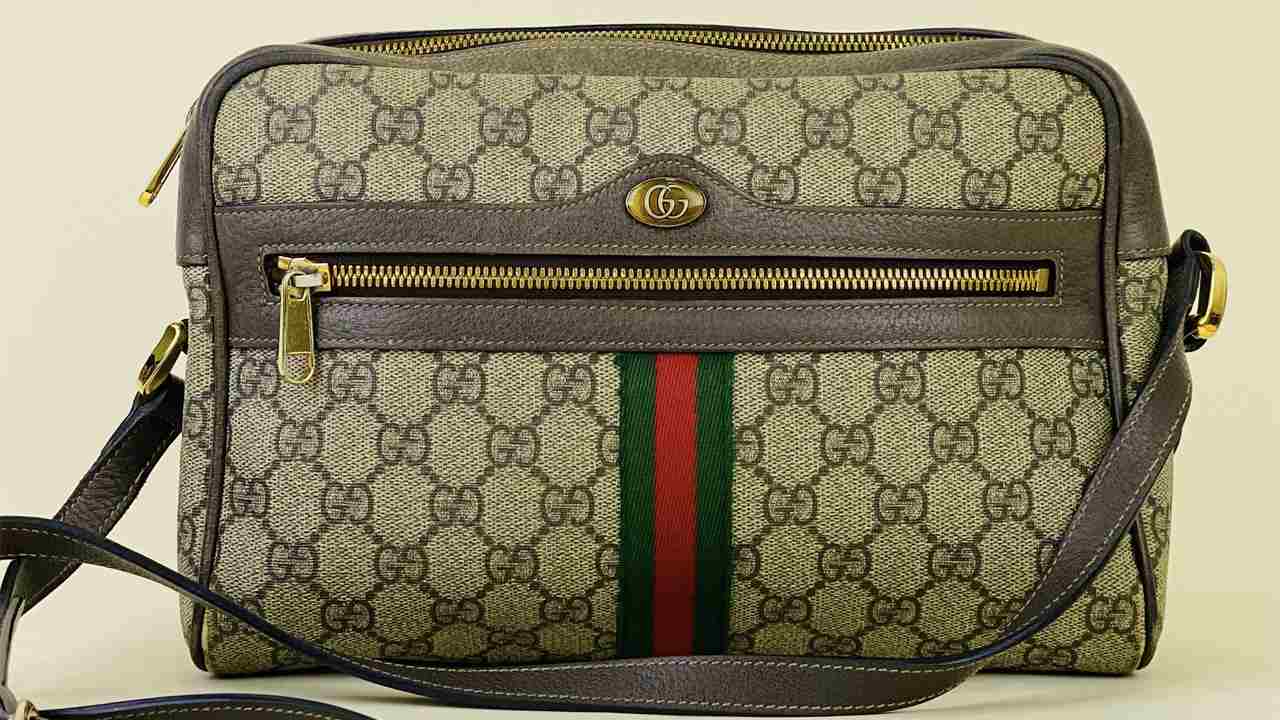 Bolsa Gucci Ophidia. Clique na imagem e confira mais modelos de bolsas Gucci!
