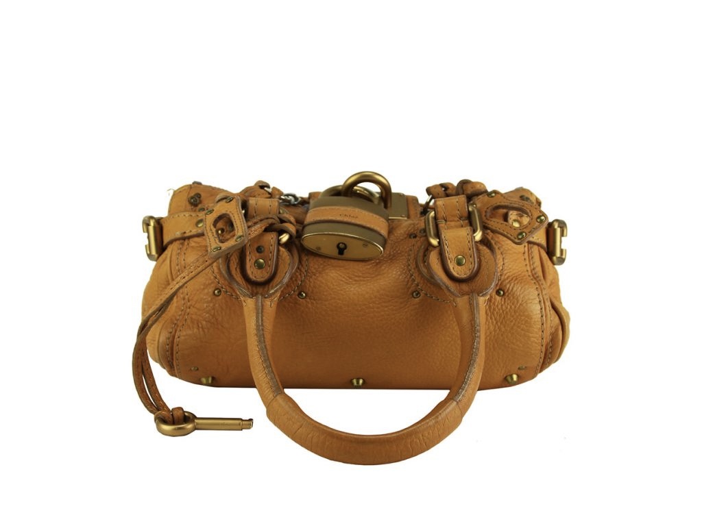 Bolsa Paddington Padlocked da Chloé. Clique na imagem e confira criações da marca!