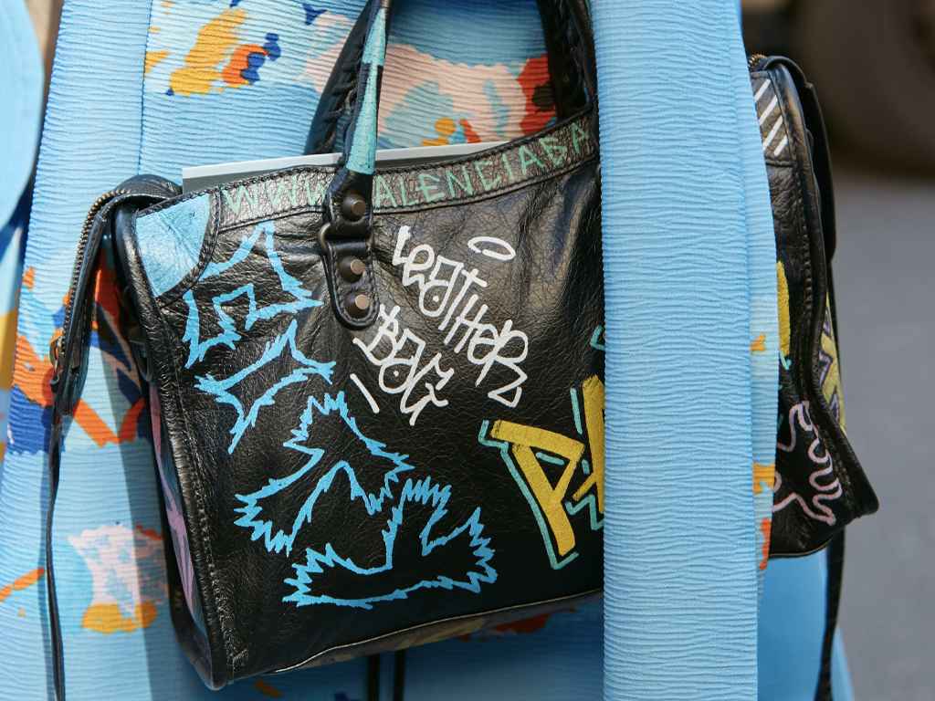capa do post sobre novo modelo de bolsa da balenciaga