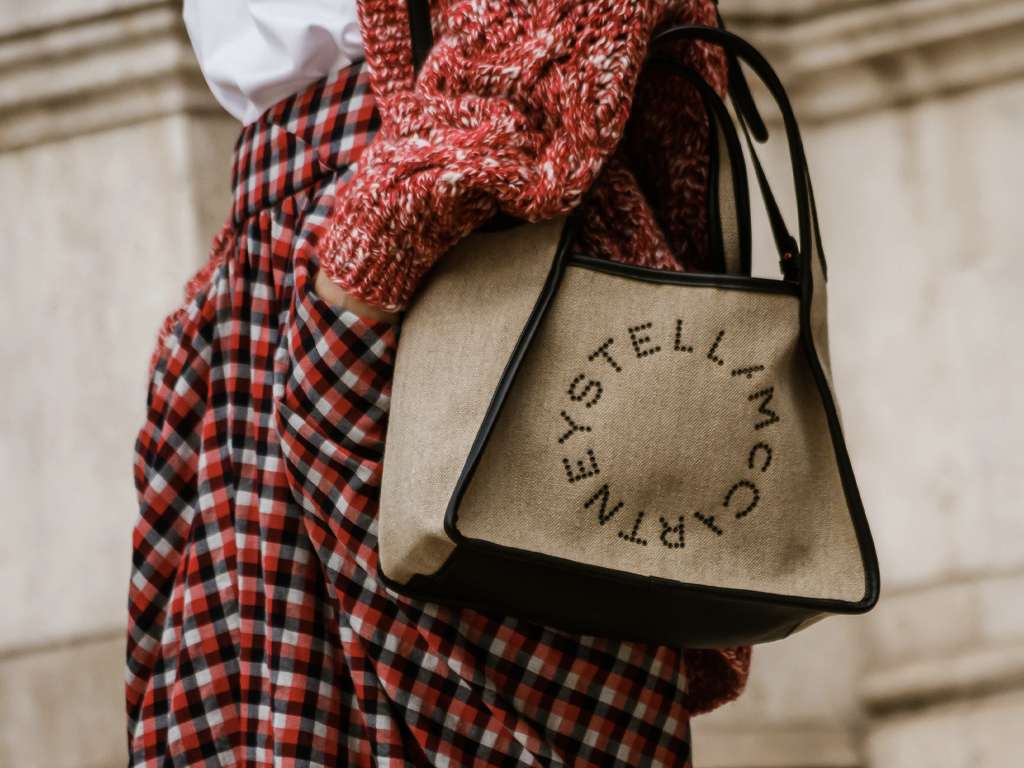 capa do post sobre curiosidades sobre stella mccartney