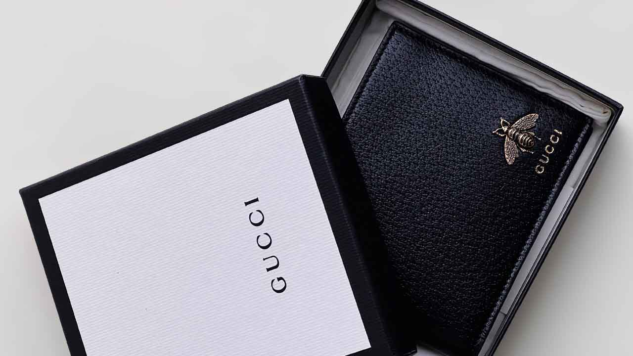 Carteira Gucci Preta.