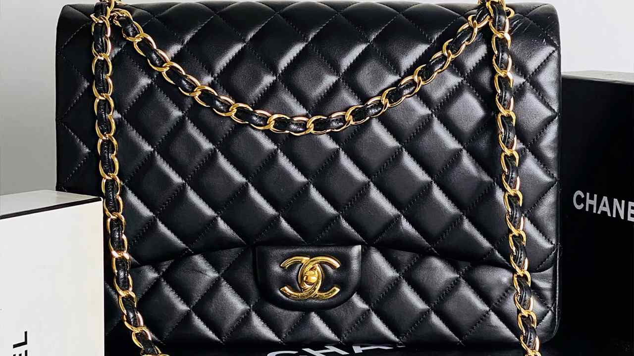 Bolsa Chanel Double Flap. Clique na imagem e confira mais modelos da marca!