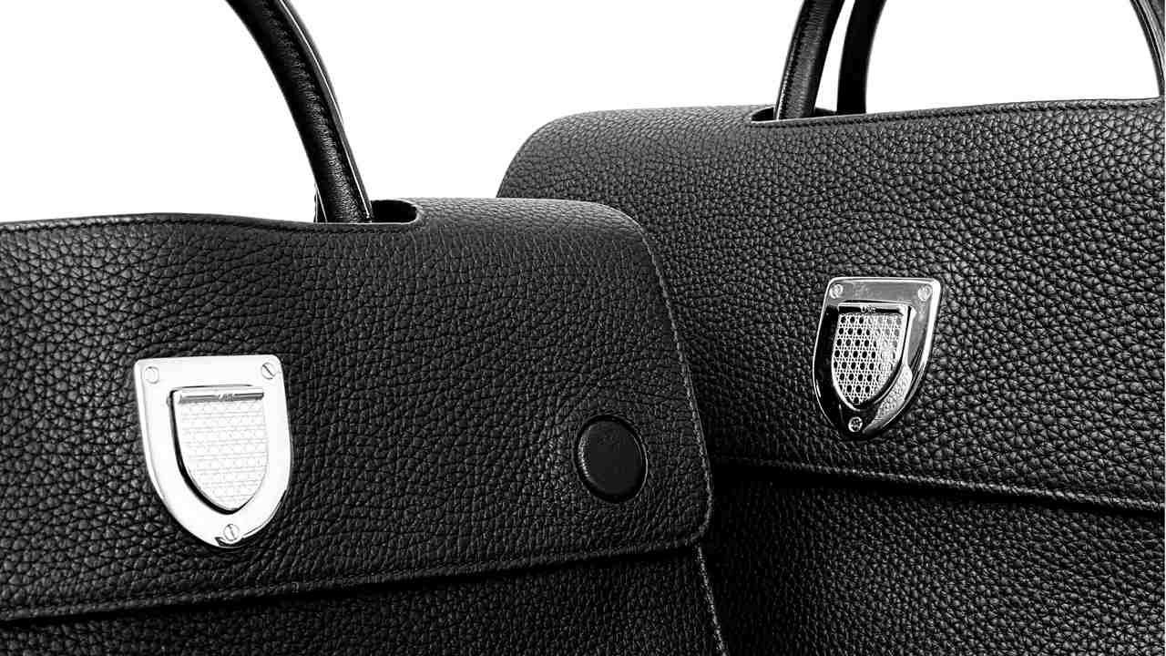 Clique na imagem e saiba como vender suas bolsas de luxo no Etiqueta Única!