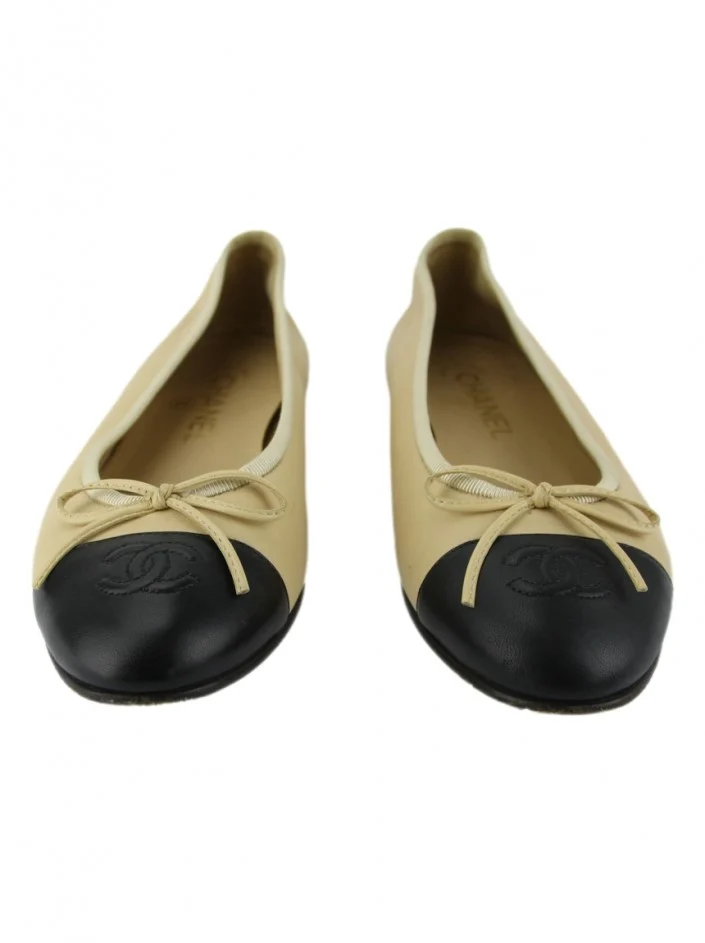 sapatilha chanel bicolor