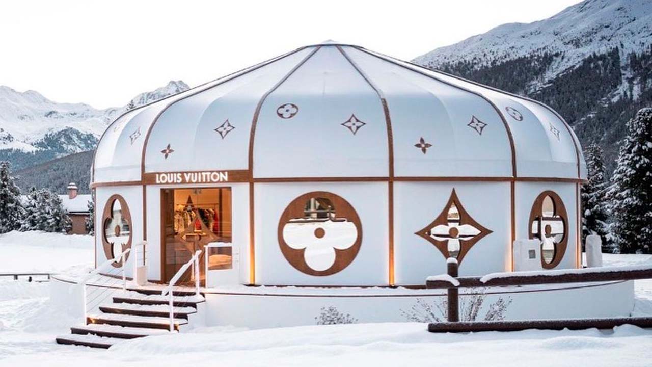 A pop up store da Louis Vuitton em St. Moritz. 