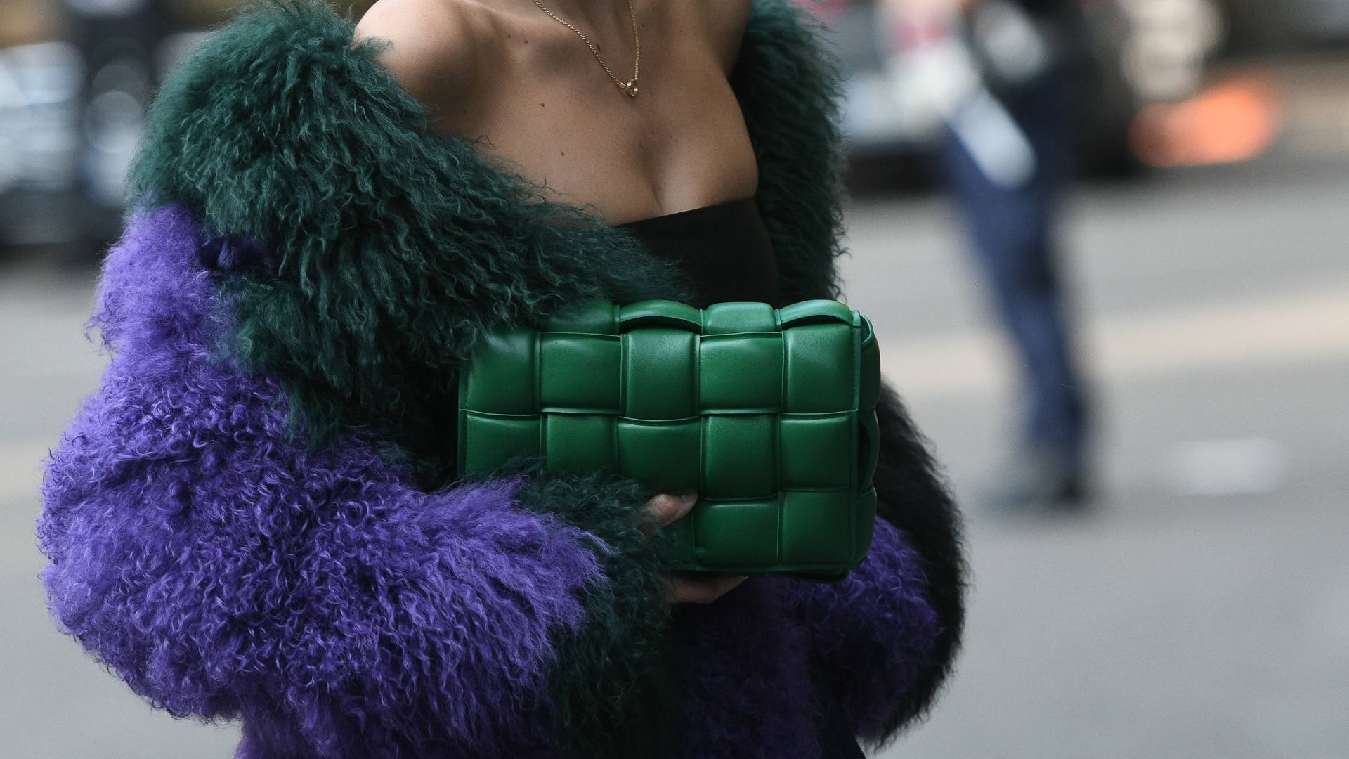 Conheça as bolsas icônicas da Bottega Veneta