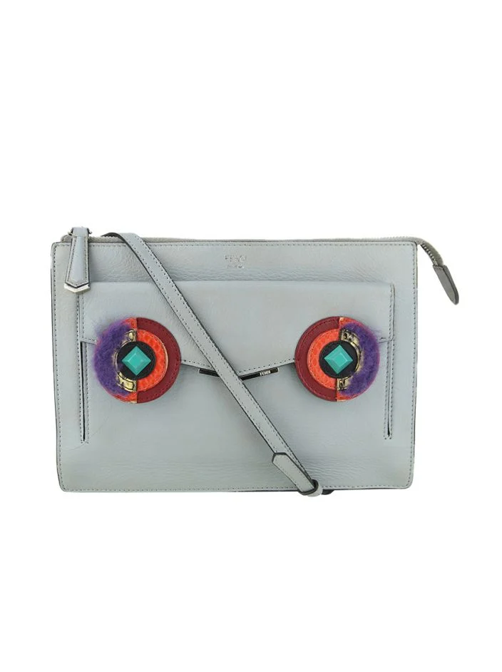 Bolsa da fendi uma opção incrível para curtir o carnaval em grande estilo.