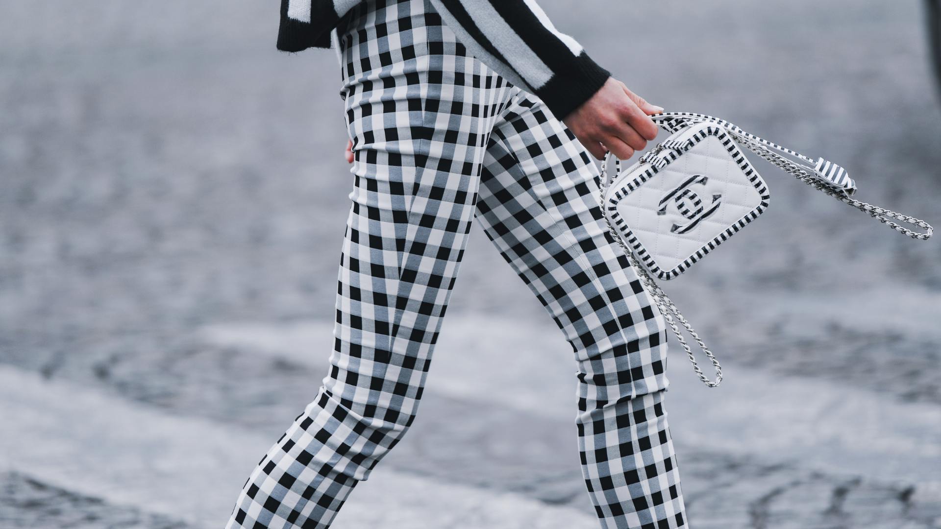 Calça estampada: guia de como combiná-las