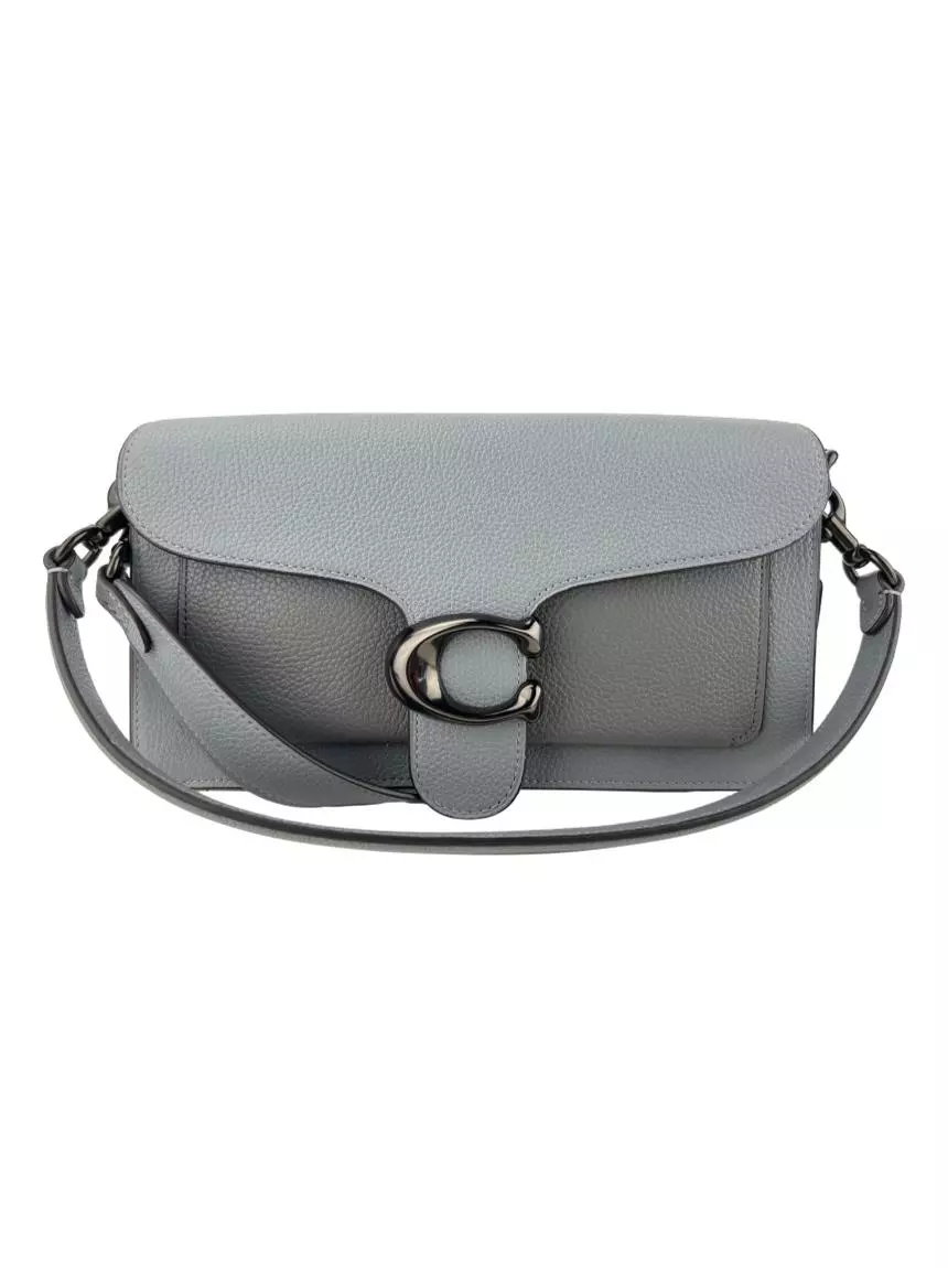 Bolsa da marca coach que desfilou na new york fashion week.