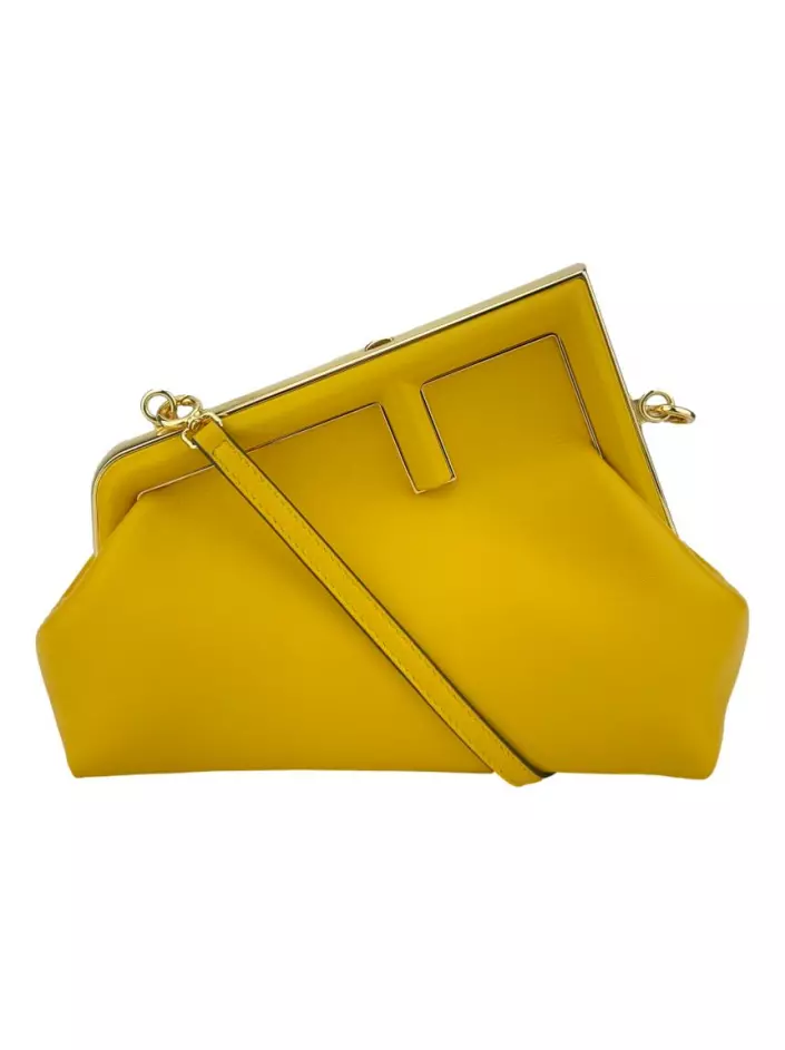 Bolsa com Alça Fendi Shiny Nappa Small Fendi First Amarela