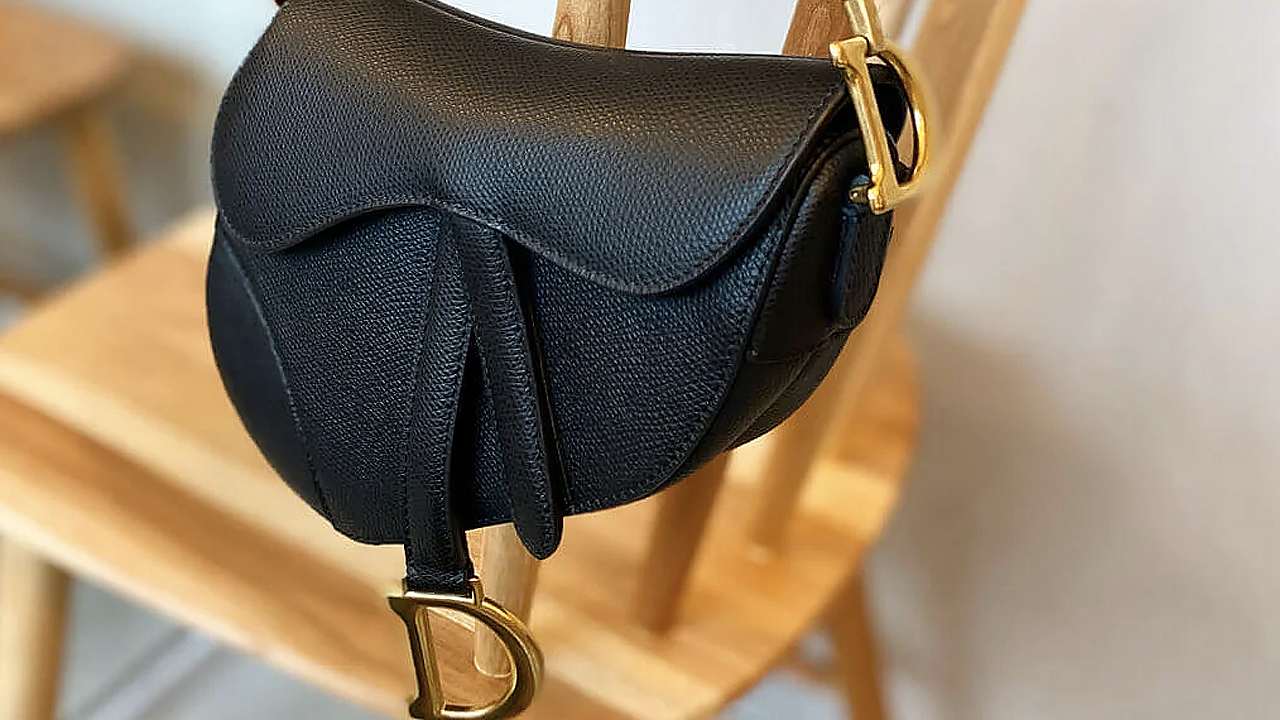 Bolsa Dior Saddle. Clique na imagem e confira mais modelos da marca!