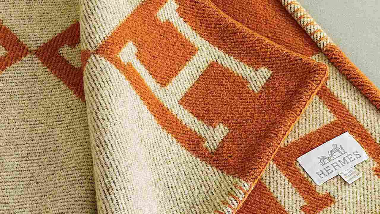 capa do post sobre marcas de luxo que possuem linha home decor
