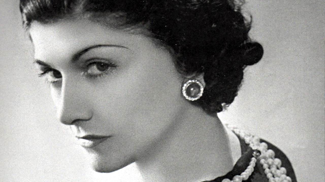 capa do post sobre coco chanel