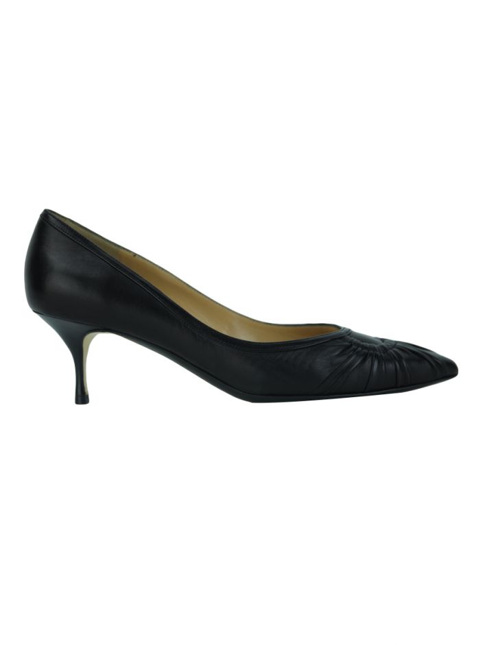 Sapato Salvatore Ferragamo Kitten Heel Preto.