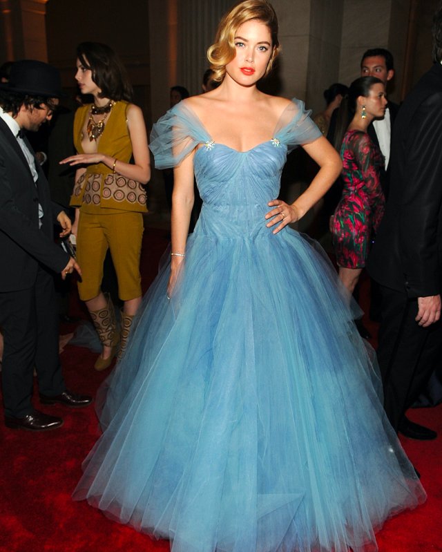 Doutzen Kroes no Met Gala 2010. (Foto: Reprodução/W Magazine)