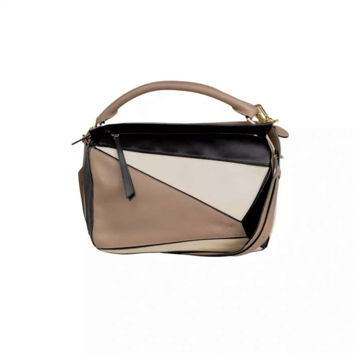 Bolsa Puzzle da Loewe em promoção.