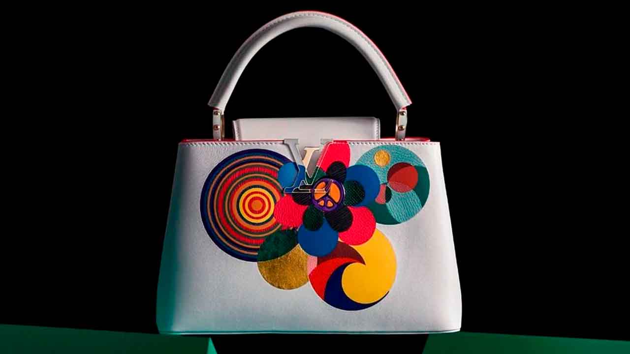 Bolsa Louis Vuitton Capucines.