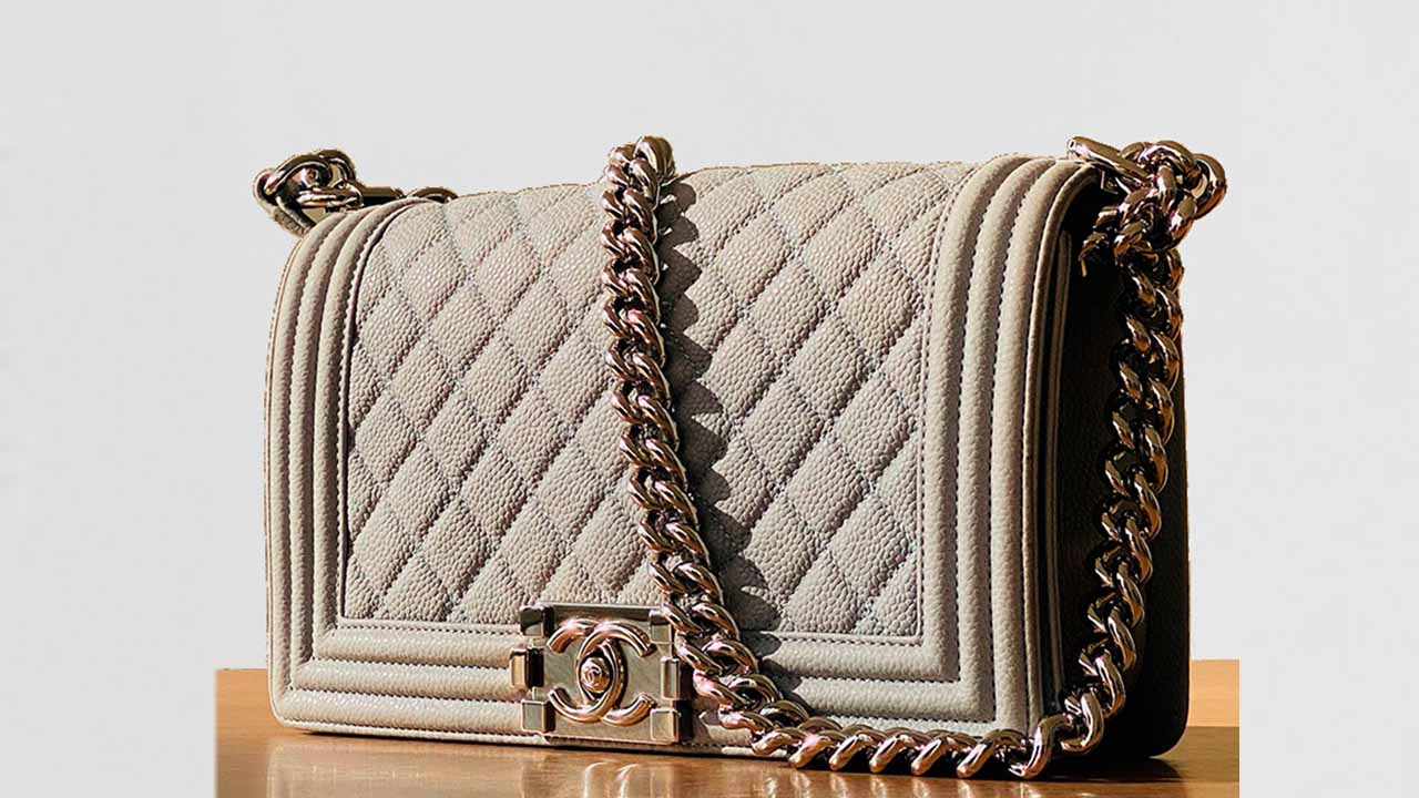Bolsa Chanel Boy.