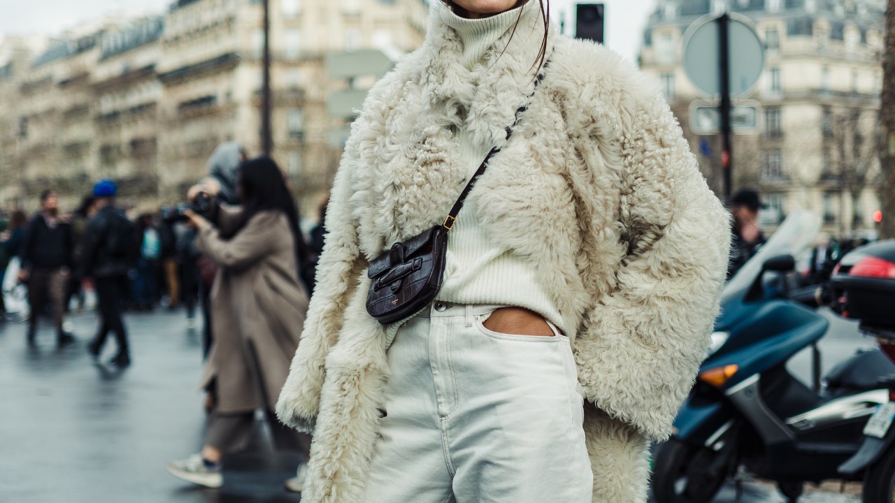 Como usar peças de gola alta: Looks para Inspirar!