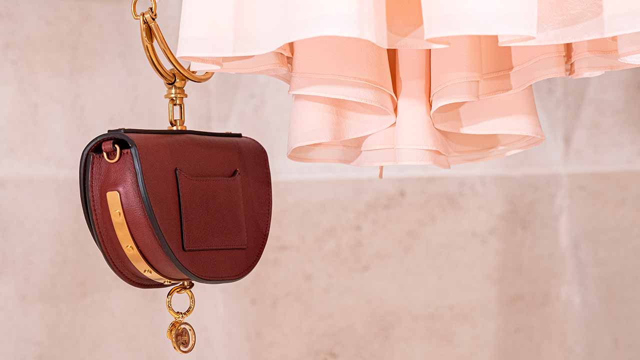 Chloé e Angelina Jolie criam Coleção-Cápsula Sustentável