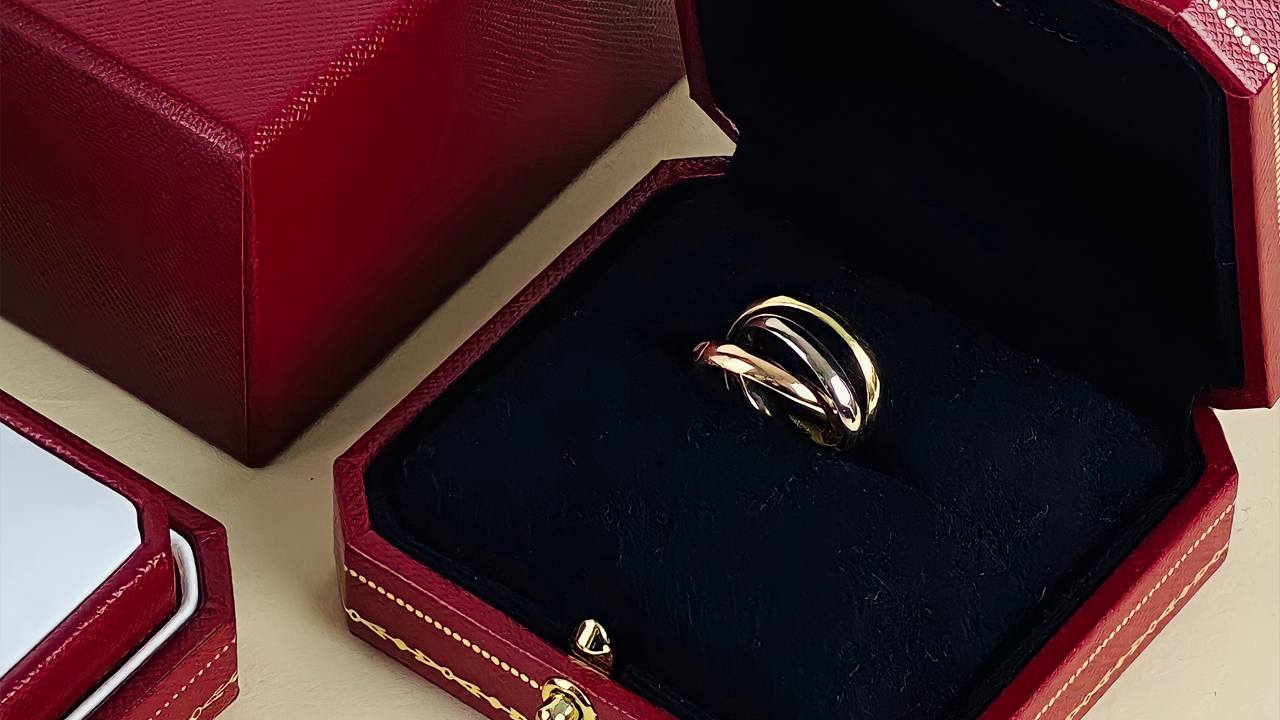 Anel Cartier Trinity. Clique na imagem e confira mais peças da marca!