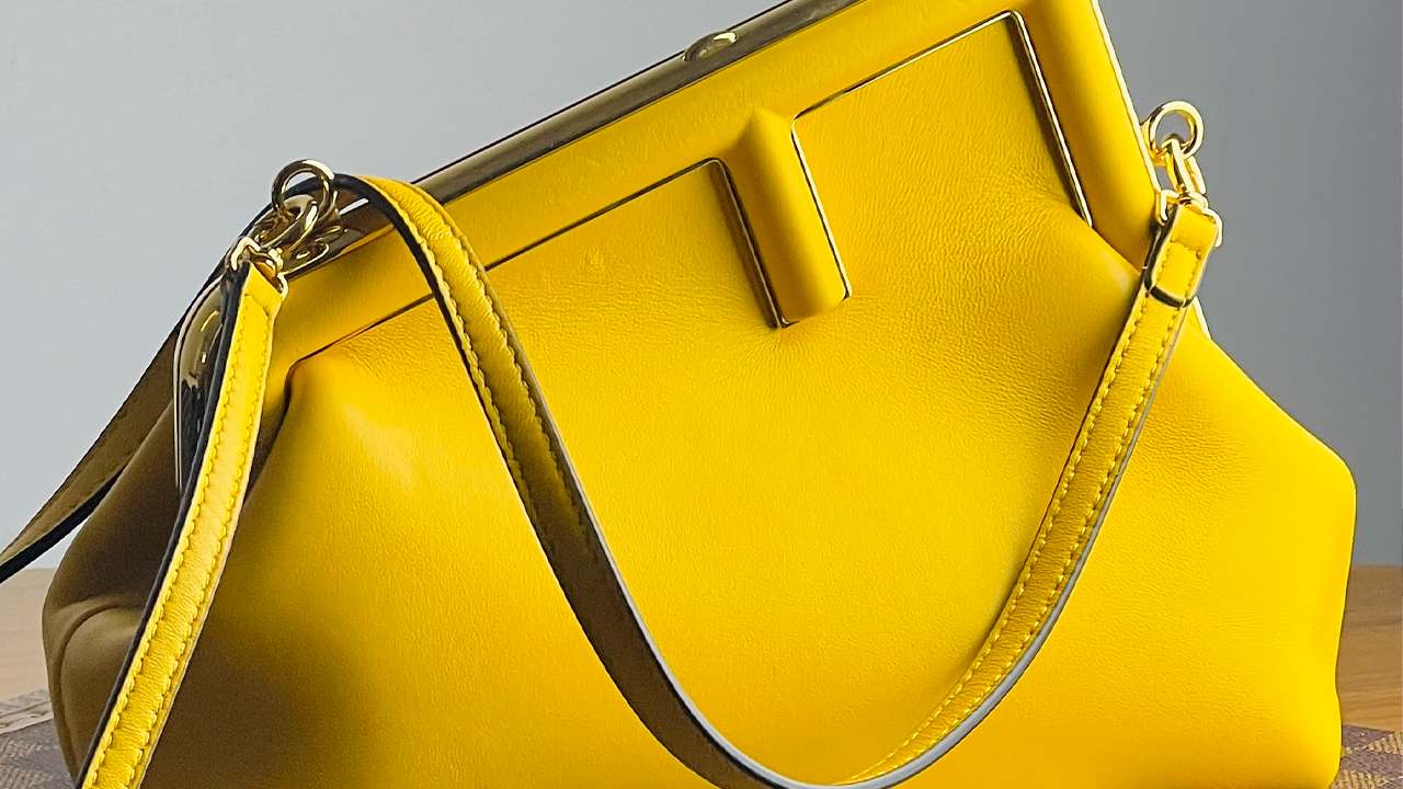 Bolsa Fendi First. Clique na imagem e confira mais modelos da marca!