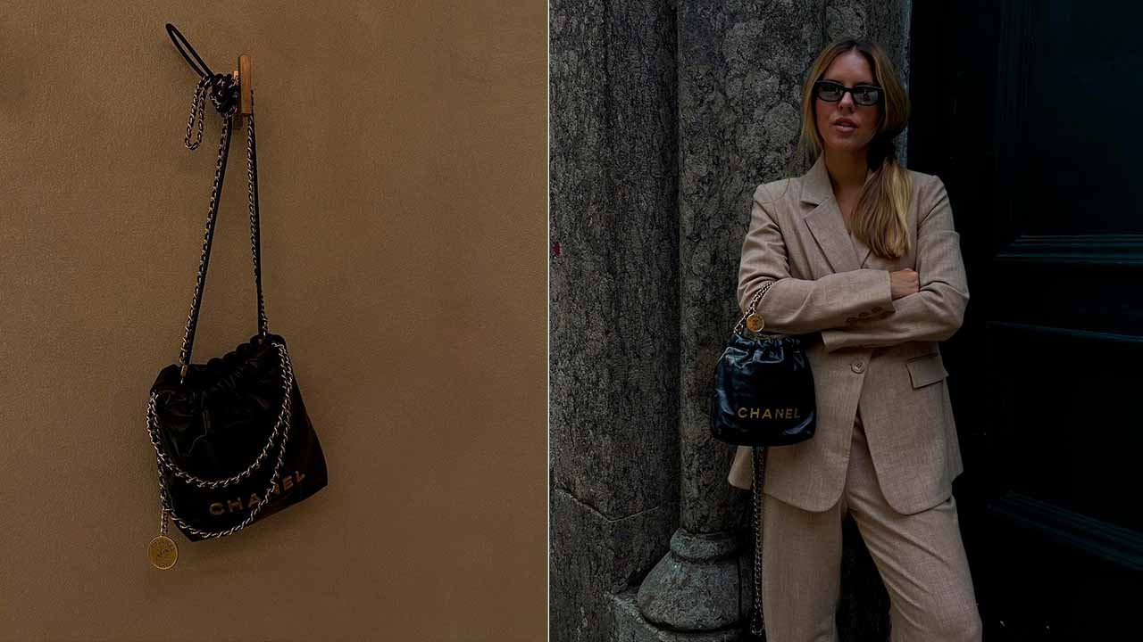 Bolsa Chanel 22 na cor preta.
