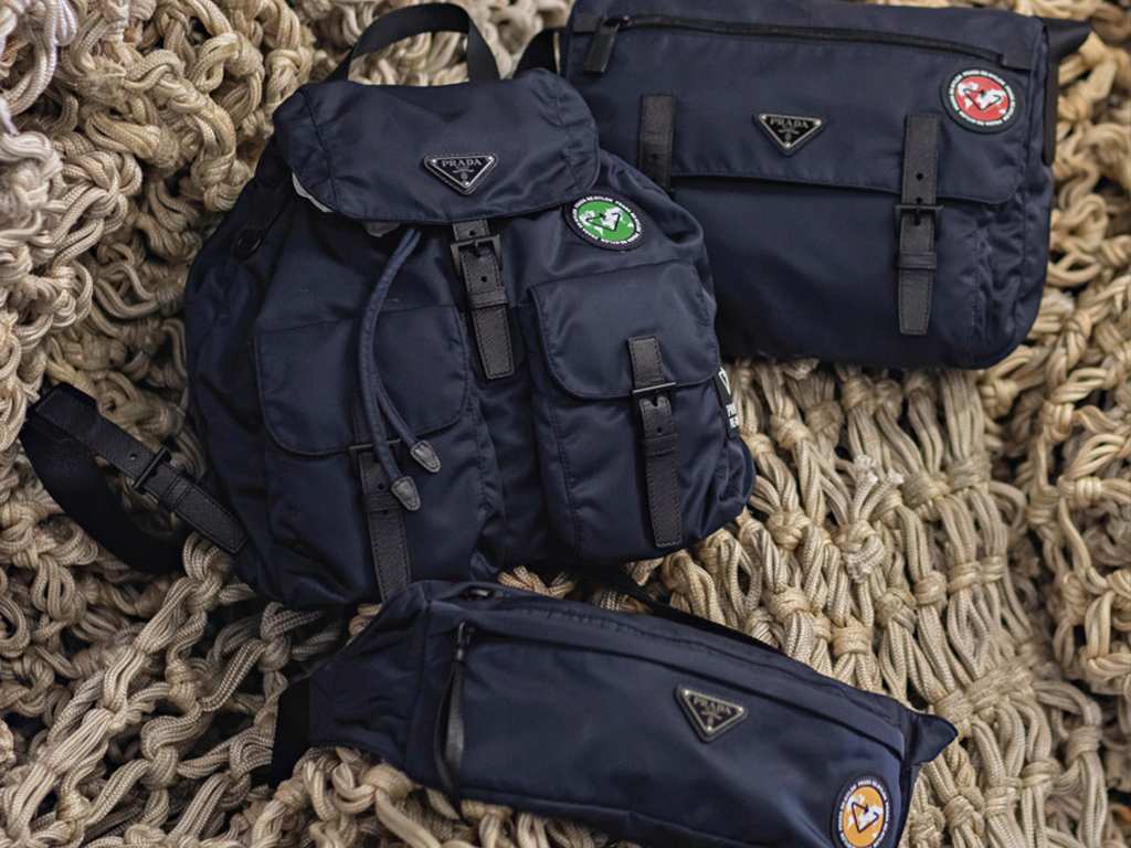 Bolsas Pradas sustentáveis em busca de melhoras para o meio ambiente.