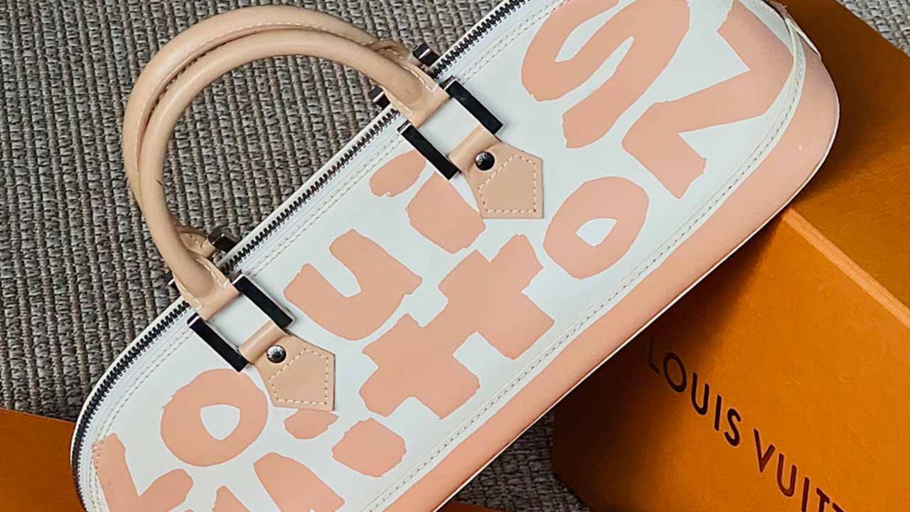Bolsa Louis Vuitton.