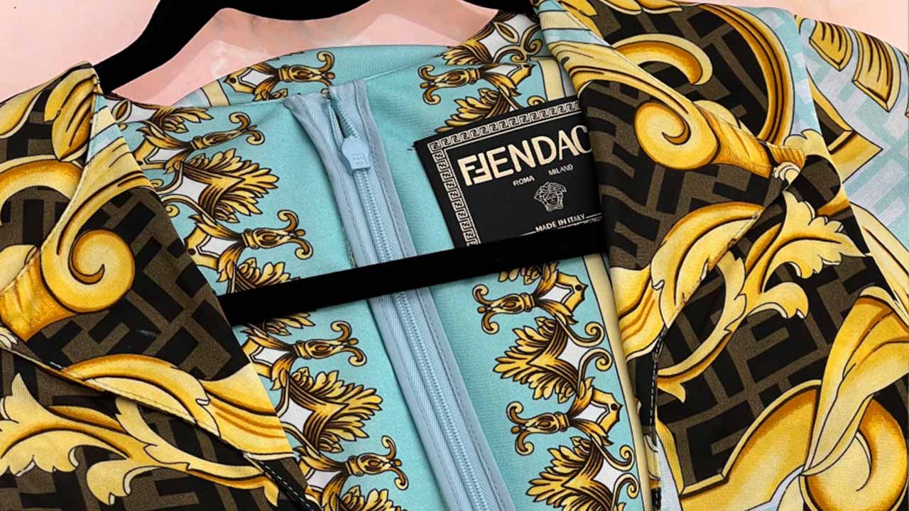 Vestido Fendi e Versace.