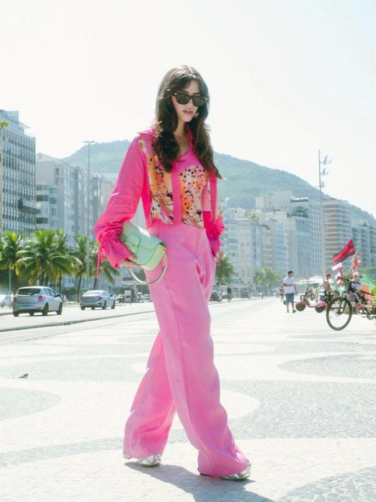 maneiras de usar um look all pink 
