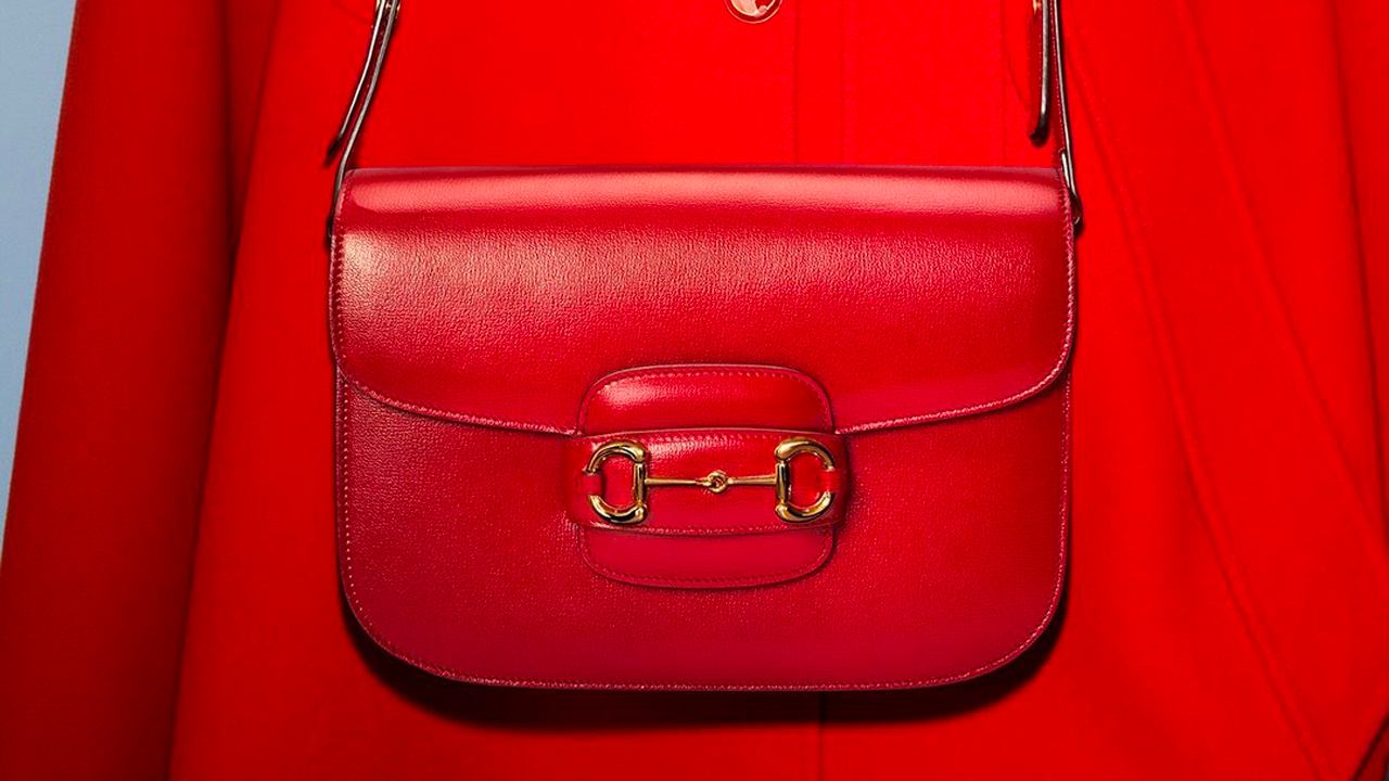 Bolsa Gucci Horsebit 1955. Clique na imagem e confira mais peças da marca! (Foto: Reprodução/Instagram @gucci)