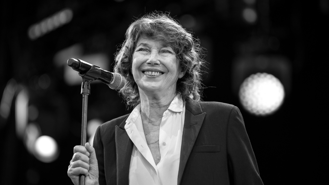 Ícone fashion Jane Birkin morre aos 76 anos
