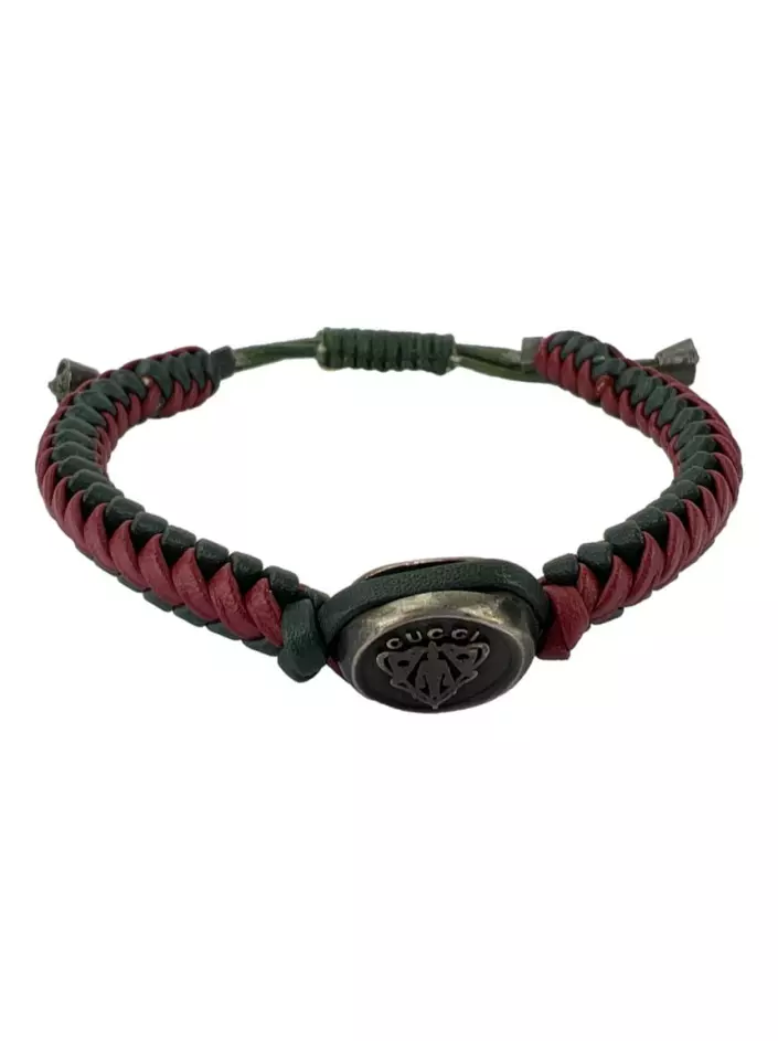 Acessório de luxo para dia dos pais: pulseira Gucci.
