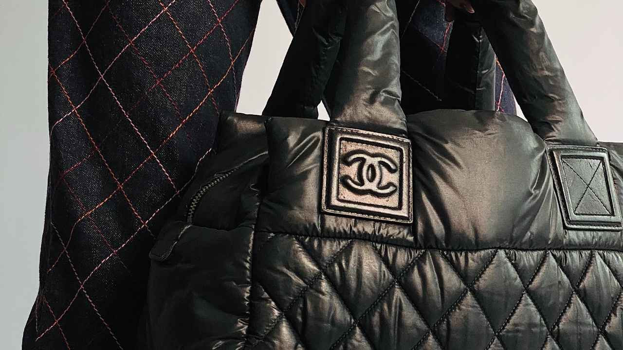 Bolsa Chanel Coco Cocoon. Clique na imagem e confira mais modelos da marca!