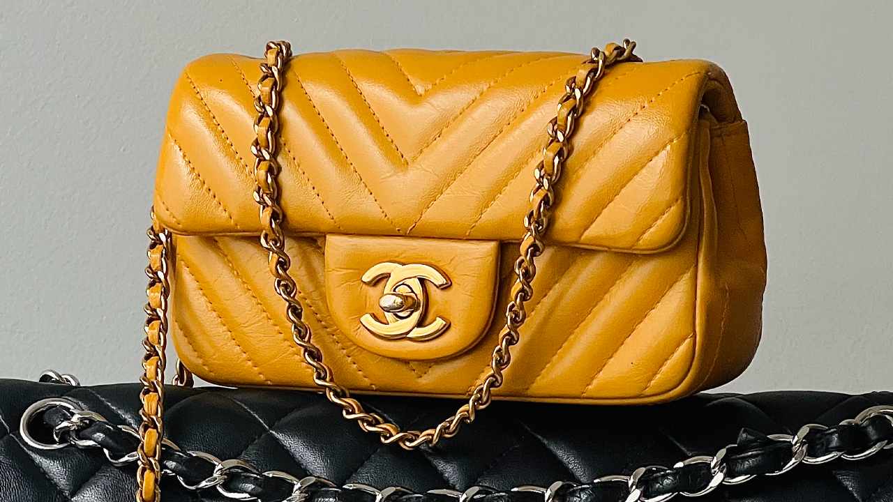 Bolsa Chanel. Clique na imagem e confira mais modelos da marca!