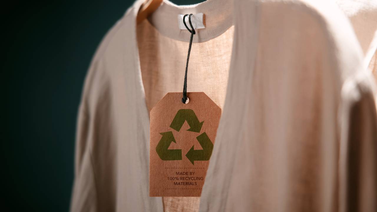 10 Hábitos sustentáveis para se ter um consumo consciente de moda