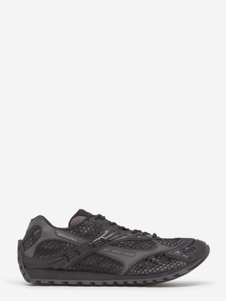Tudo sobre o novo sneaker da Bottega Veneta