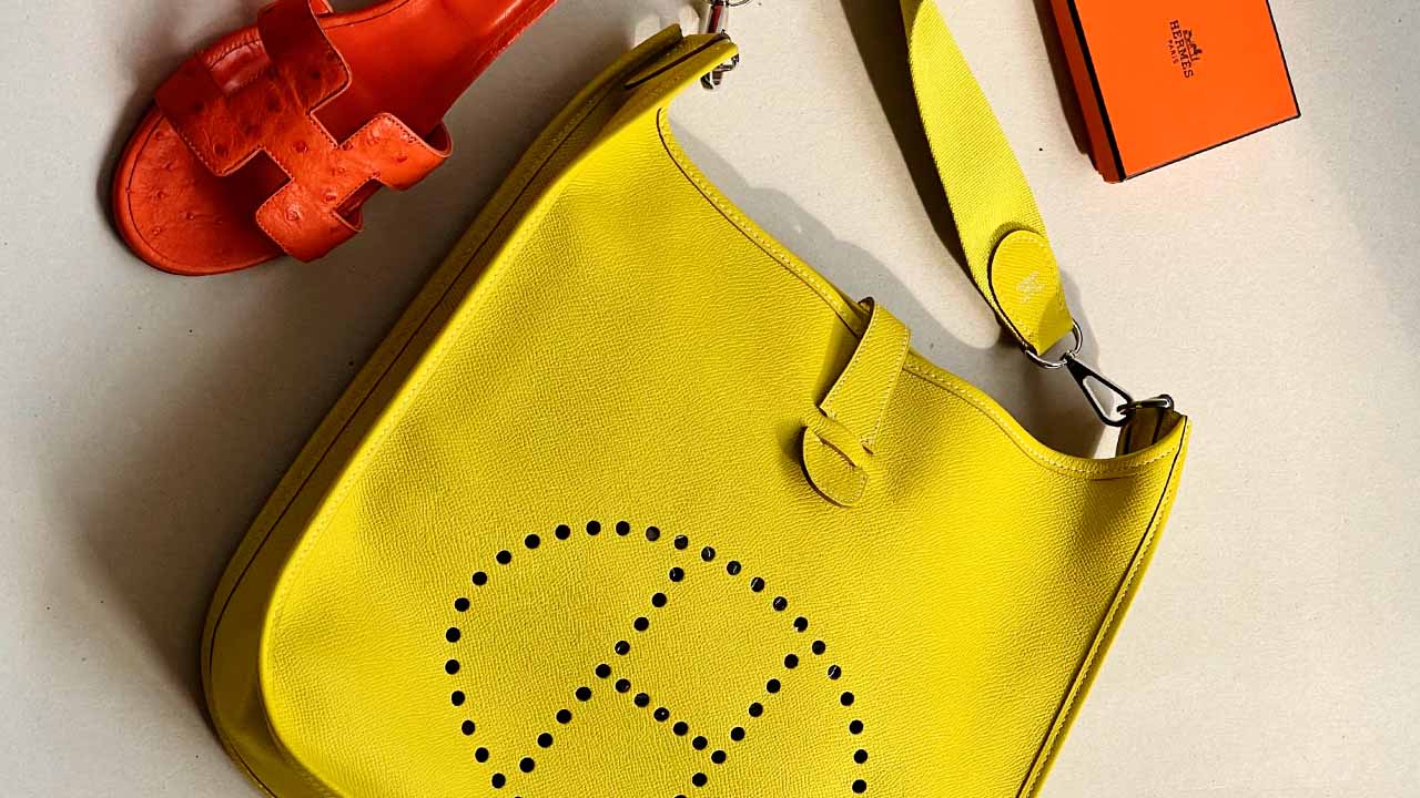 Bolsa Hermès Evelyne. Clique na imagem e confira mais peças da marca!