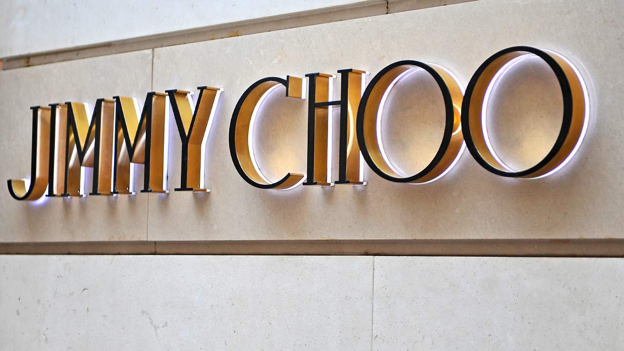 capa do post sobre parceria entre jimmy choo e jean paul gaultier
