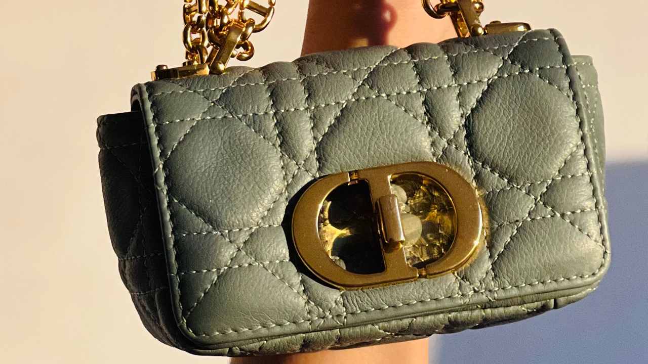 Bolsa Dior Caro. Clique na imagem e confira mais modelos da marca!