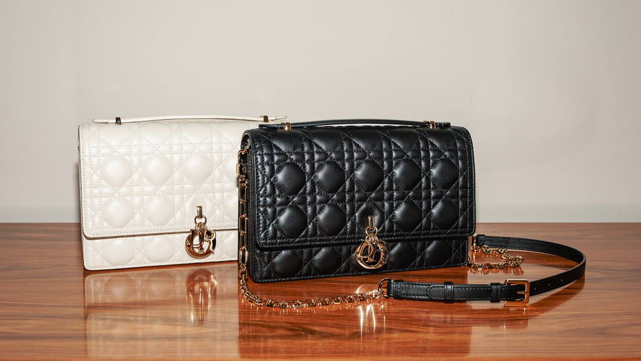 Bolsa Miss Dior da Dior. Clique na imagem e confira mais modelos da marca! (Foto: Reprodução/Purse Blog).